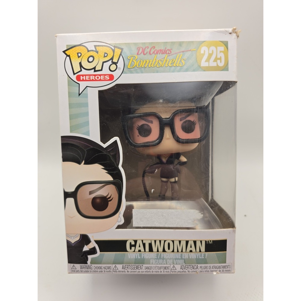 Funko Pop! Vinyl: DC Universe - Catwoman (DC Bombshells) (Black) #225